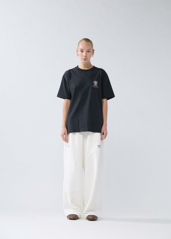 Oyster Tee Black - New Amsterdam Surf Association – Image 4