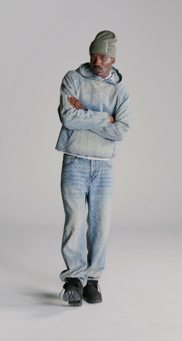 Blue Destroyed Amba Jeans - Daily Paper – Image 3